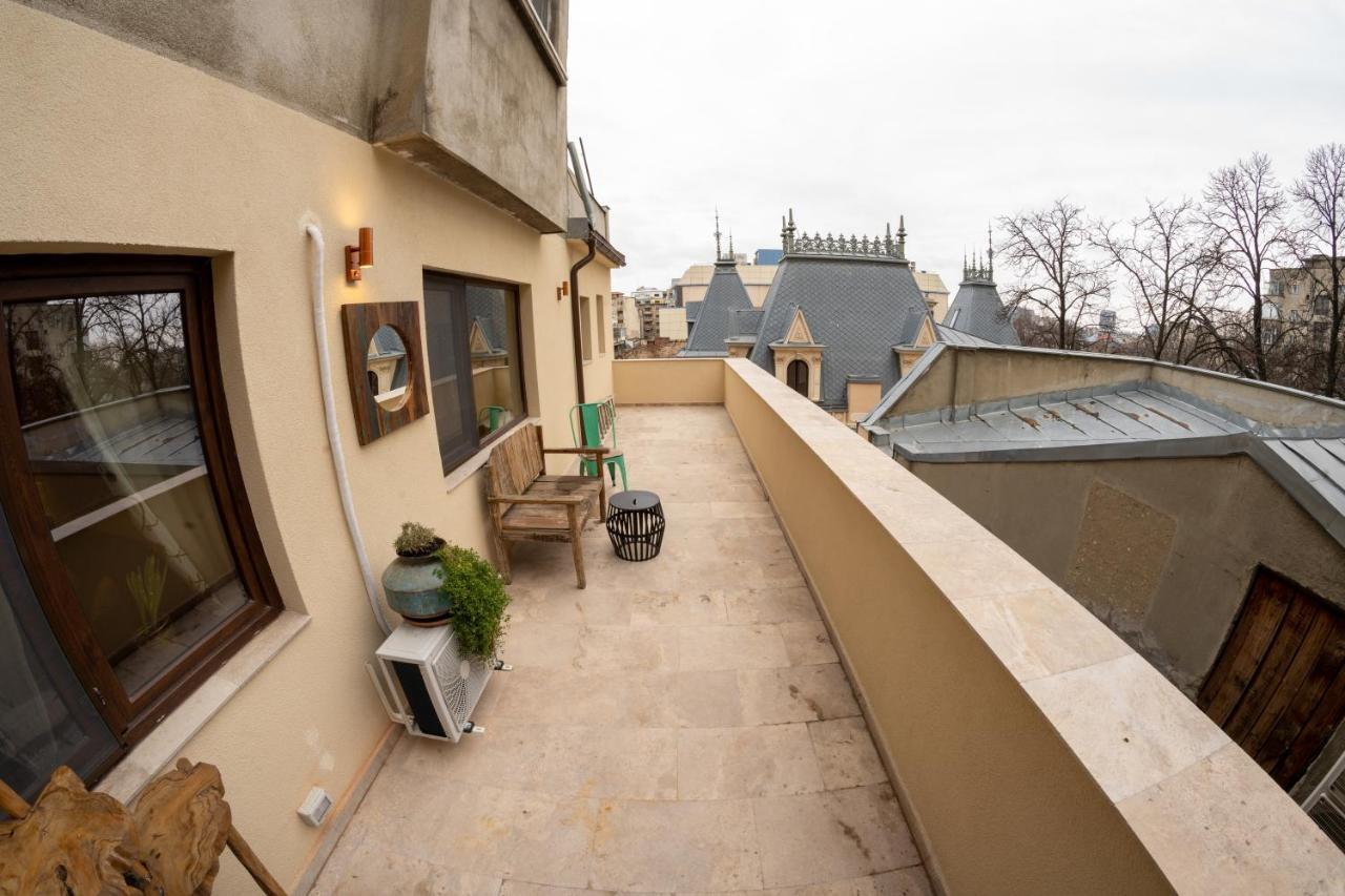 Theatre Rooftop Apartment With Patio Bucarest Esterno foto